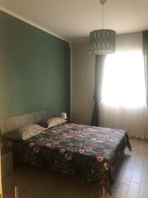 Appartamento Veronica, Per Lavoro E Relax Corsico Bagian luar foto