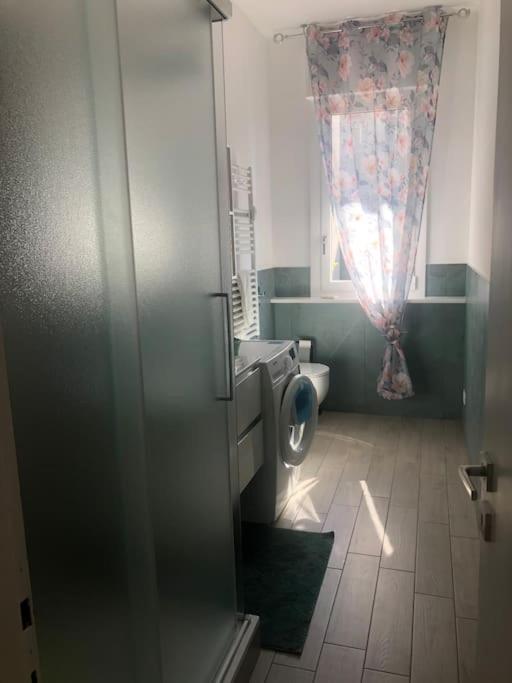 Appartamento Veronica, Per Lavoro E Relax Corsico Bagian luar foto