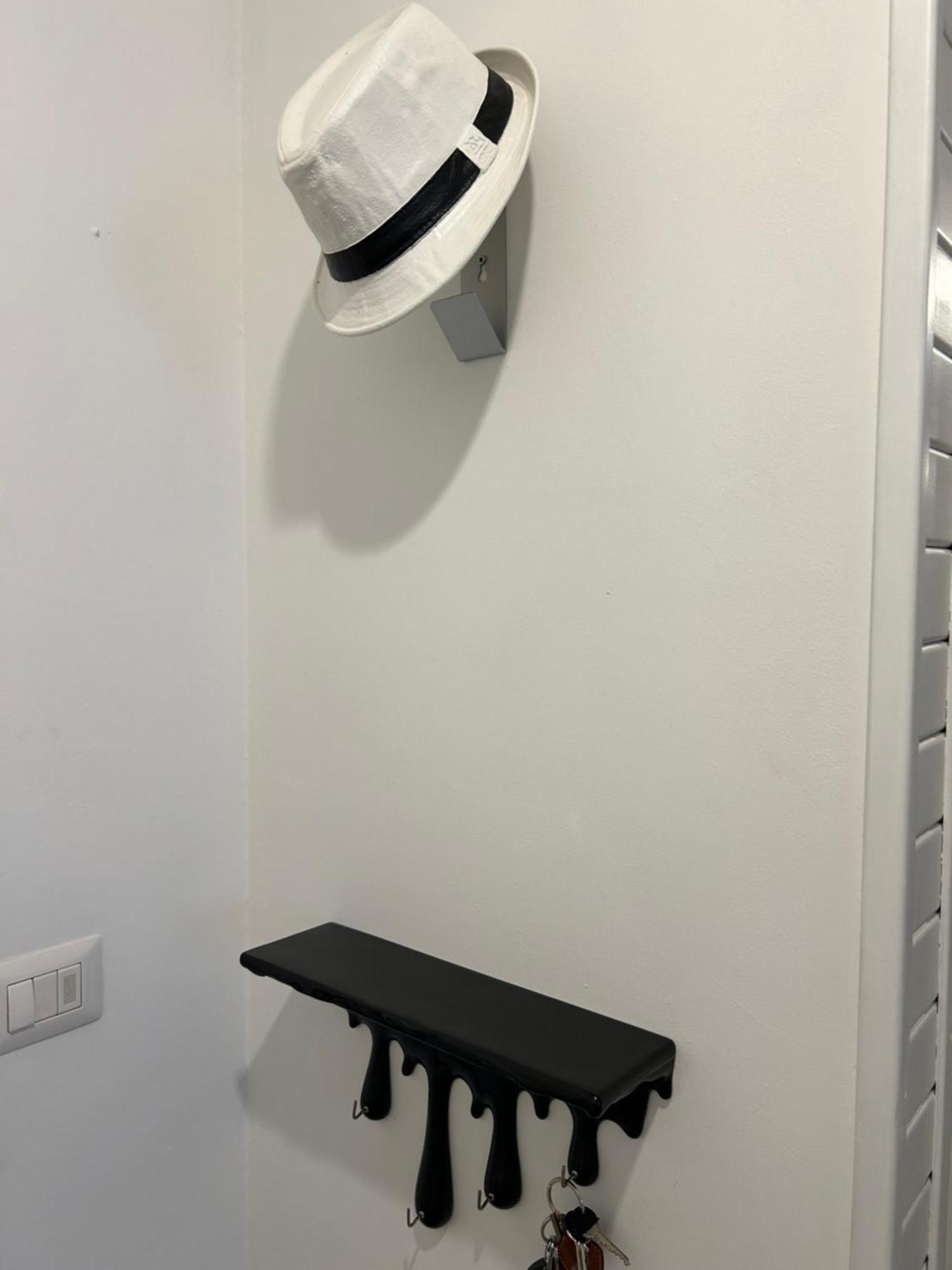 Appartamento Veronica, Per Lavoro E Relax Corsico Bagian luar foto